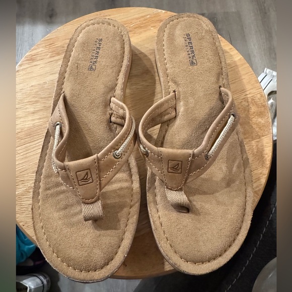 Sperry Sandals NWOT - Picture 1 of 1